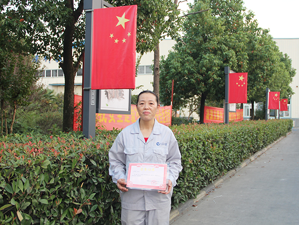 bw必威西汉姆联官方网站感恩有你&mdash;&mdash;2019年7-8月星级员工表彰