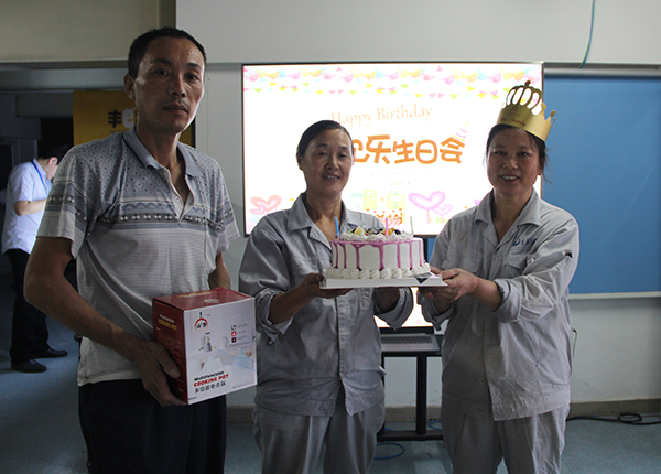 bw必威西汉姆联官方网站9月员工生日会&mdash;&mdash;收获季节 感恩有你