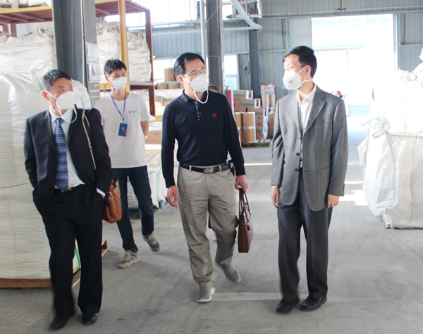 热烈祝贺bw必威西汉姆联官方网站&ldquo;年产10000m3SCR脱硝催化剂生产项目&rdquo;顺利通过验收！