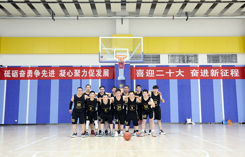 新站高新区第十届篮球比赛激情开赛 bw必威西汉姆联官方网站迎来开门红